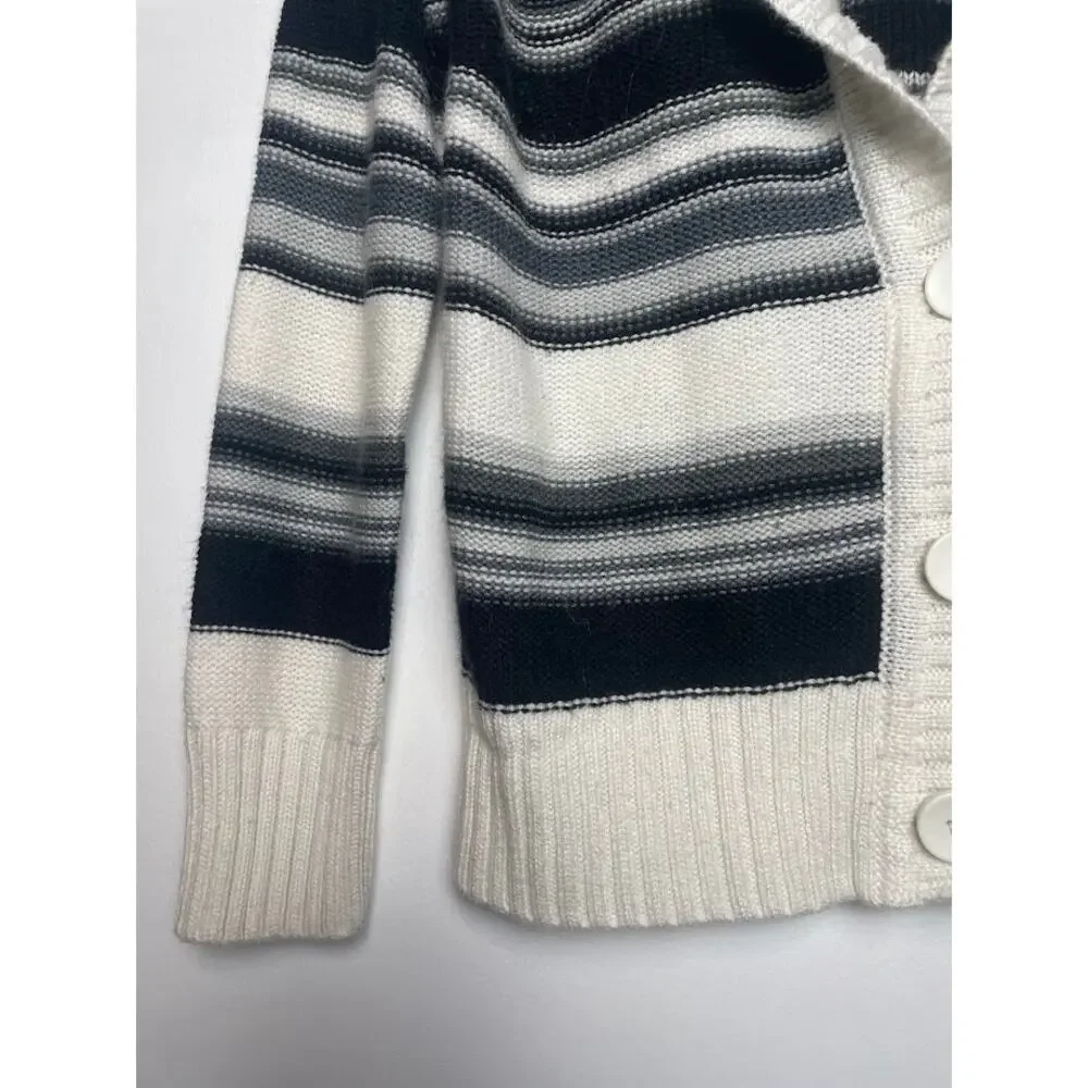 Faded Glory cream chunky